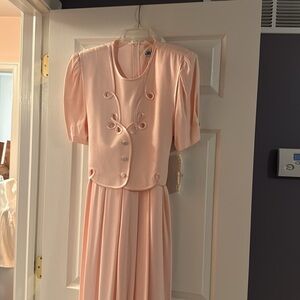 Vintage pink dress/satin trim.